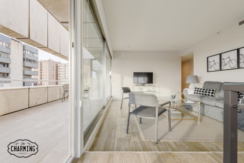 Eurobuilding Exclusive · 2 dormitorios y piscina · foto 3 · Only Charming, Madrid