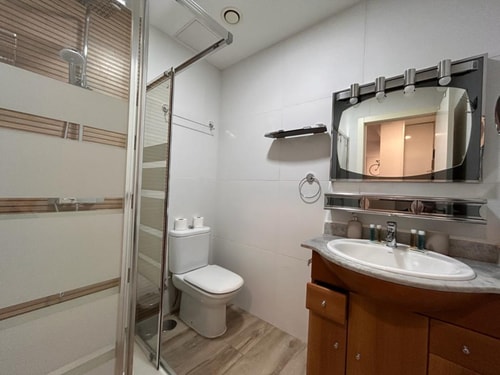 Río Manzanares III · 1 dormitorio con A/A · foto 19 · Only Charming, Madrid