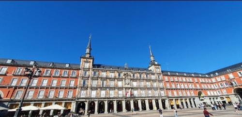 Plaza de España · 1 dormitorio con A/A · foto 23 · Only Charming, Madrid