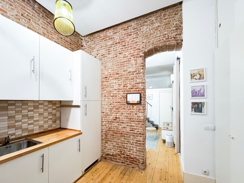 Madrid Embajadores · 1 dormitorio con A/A · foto 12 · Only Charming, Madrid