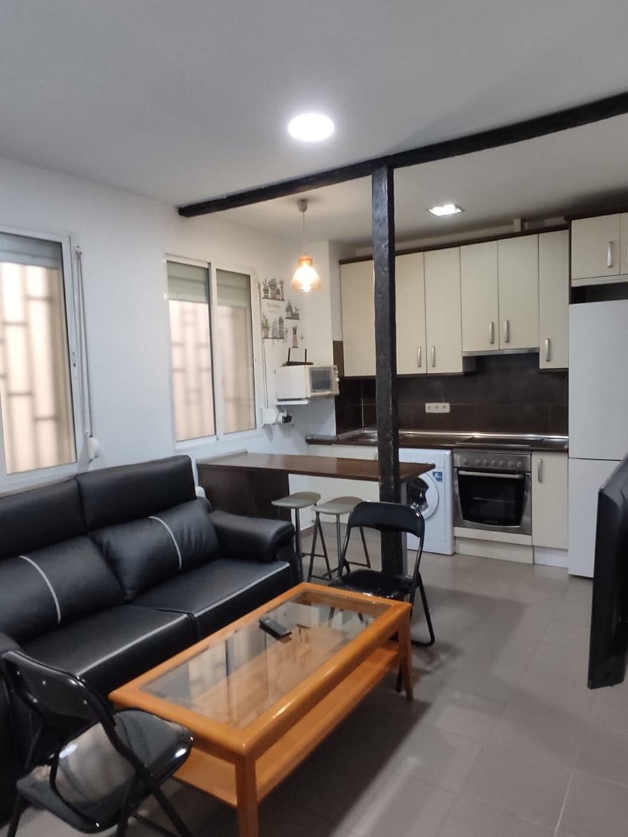 C-0064-T-Madrid-Ferrocarril  · Madrid Ferrocarril - Apartamento de 2 dormitorios Only Charming