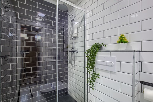 Sol Attic · 1 dormitorio con A/A · foto 12 · Only Charming, Madrid