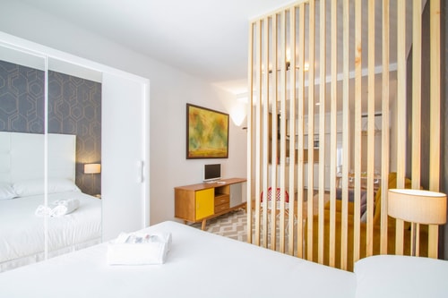 Puerta de Atocha · Estudio con piscina y patio · foto 19 · Only Charming, Madrid