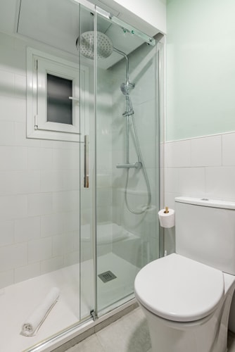 Sol Studio IV · Estudio con A/A · foto 6 · Only Charming, Madrid
