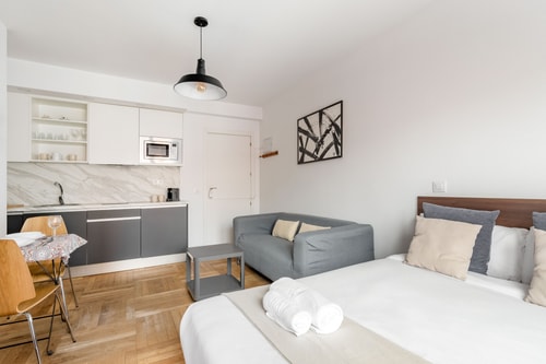 Sol Studio en el Centro, Studio sol i · foto 2 · Only Charming, Madrid
