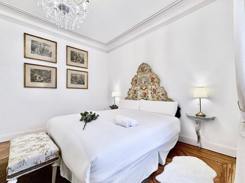 Alfonso XII · Luminoso, 4 dormitorios y 3 baños · foto 20 · Only Charming, Madrid