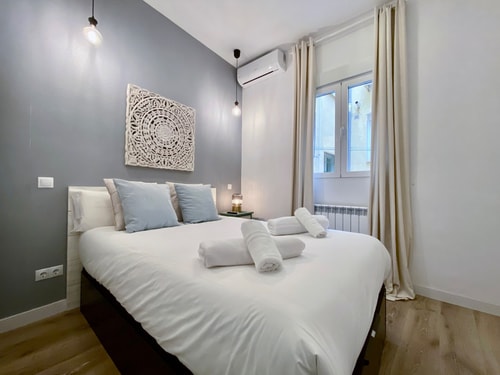 La Latina Market · 2 dormitorios, 2 baños y A/A · foto 9 · Only Charming, Madrid