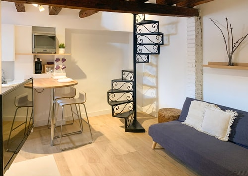 Gran Vía Attic I · 1 dormitorio con A/A · foto 8 · Only Charming, Madrid