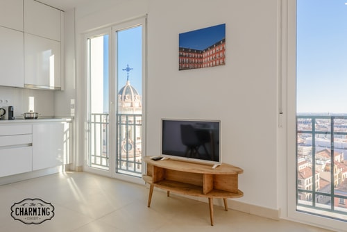 Gran Vía Callao 5 · Bright 1-bedroom with views · apartment in Malasaña · photo 5 of 23