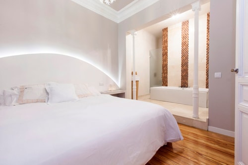 Casa de la Luna · 5 dormitorios, 5 baños y balcón · foto 14 · Only Charming, Madrid