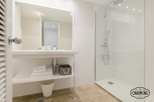 Eurobuilding Exclusive · 2 dormitorios y piscina · foto 26 · Only Charming, Madrid