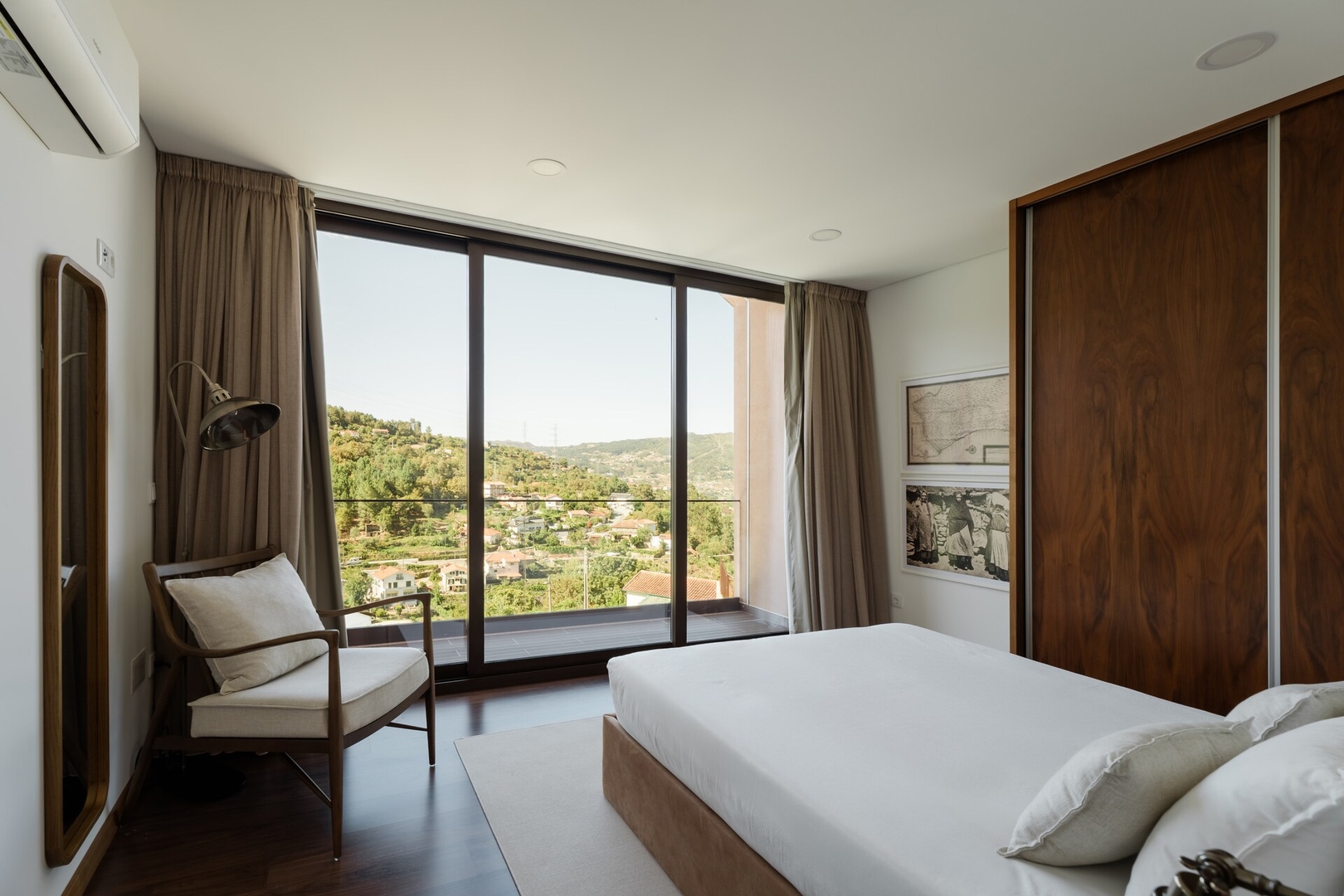 Serpa Pinto Village - Private Pool - by FERO 19 ferocollection.feroslowliving.com