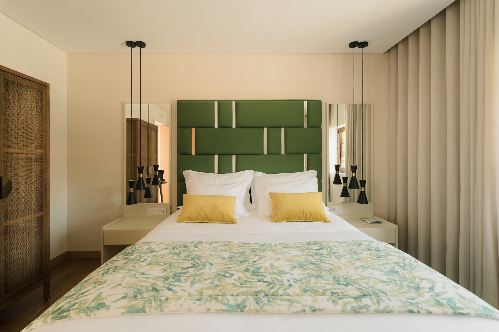 Constance Retreat - Suite Pato Loureiro 44 ferocollection.feroslowliving.com