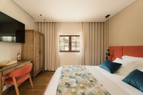 Constance Retreat - Suite Pato Loureiro 42 ferocollection.feroslowliving.com