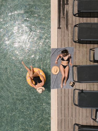 Constance Retreat - Private Pool - by FERO 57 ferocollection.feroslowliving.com