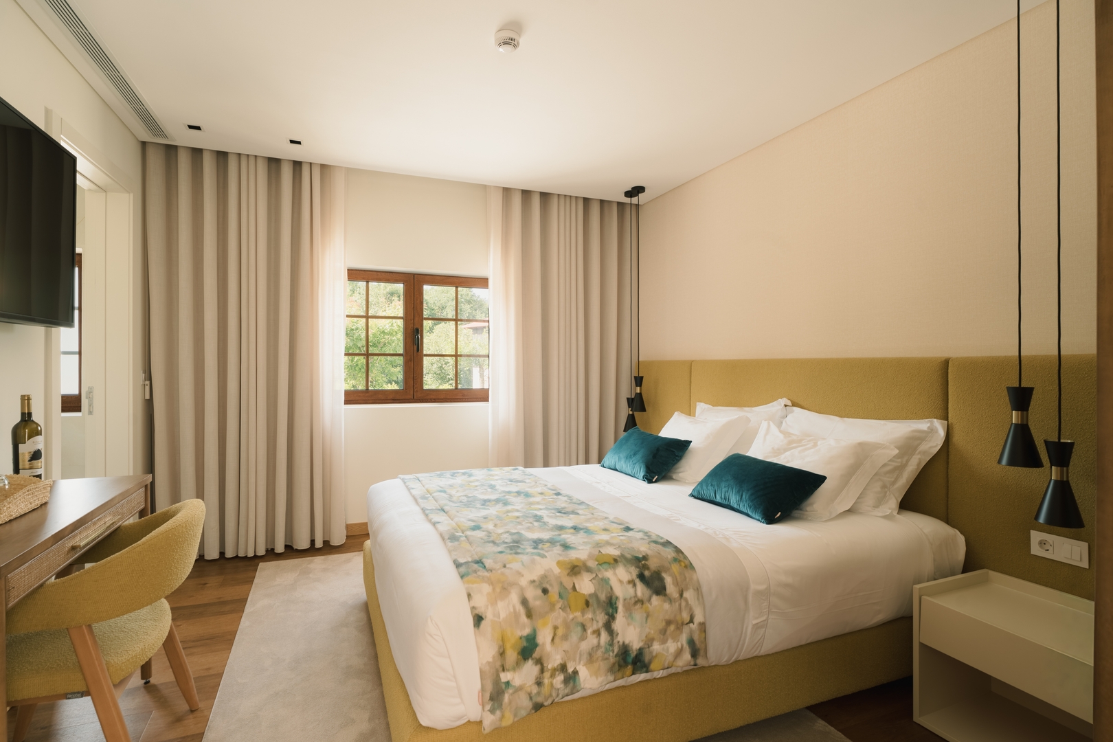 Constance Retreat - Suite Pavão Alvarinho 0 ferocollection.feroslowliving.com