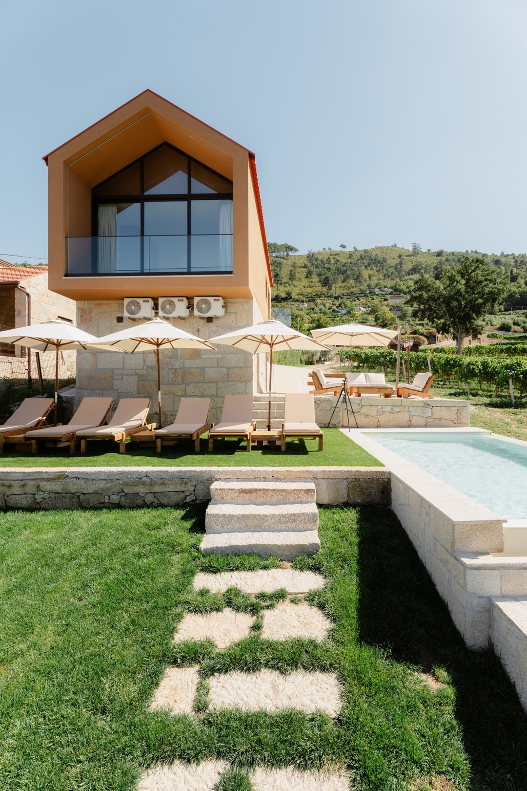 Serpa Pinto Village - Private Pool - by FERO 8 ferocollection.feroslowliving.com