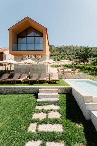 Serpa Pinto Village - Private Pool - by FERO 8 ferocollection.feroslowliving.com