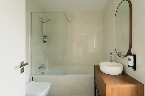 Constance Retreat- Suite Carneiro Arinto 40 ferocollection.feroslowliving.com