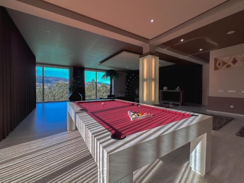Bem Viver - Private Pool & Tennis Court - by FERO 18 ferocollection.feroslowliving.com