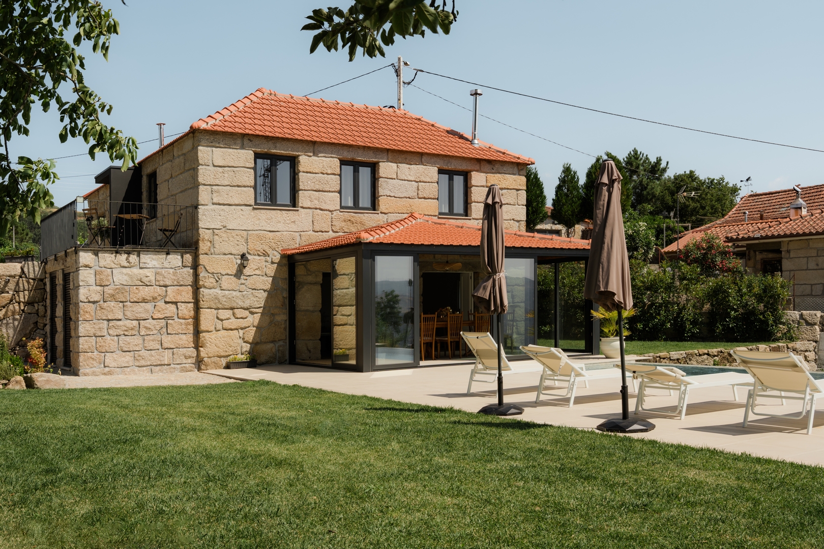 Belo Douro - Private Pool - by FERO 33 ferocollection.feroslowliving.com