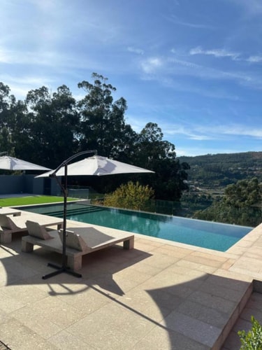 Bem Viver - Private Pool & Tennis Court - by FERO 0 ferocollection.feroslowliving.com