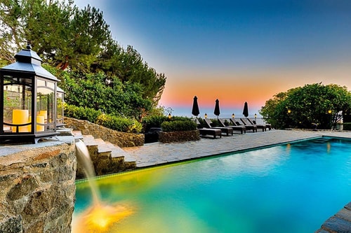 Private oceanfront retreat