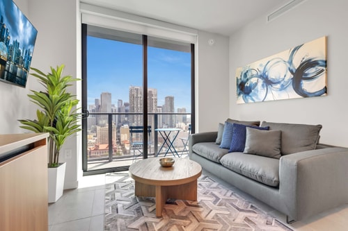Modern 1BR in Downtown MIAMI 