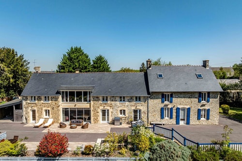 Gite de Seulline · Étang privé et bain nordique