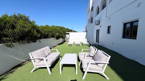 Sagres 2BR | Private Garden, BBQ & Pool, Sleeps 5
