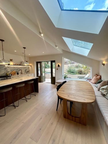 Luxury Chiswick 3BR | Near Kew Gardens & Thames