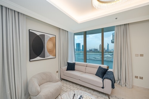 Elegant 2BR apt | Sea View | Emaar Beachfront 3 Mi Casa Holiday Homes