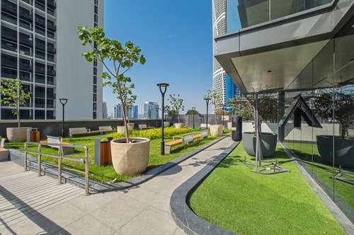 Stylish Apt in Business Bay | Pool, Gym, Parking 26 Mi Casa Holiday Homes
