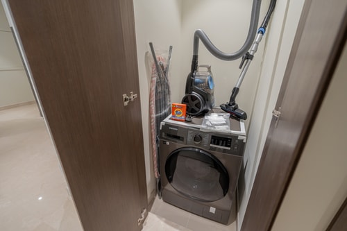 Elegant 2BR apt | Sea View | Emaar Beachfront 20 Mi Casa Holiday Homes