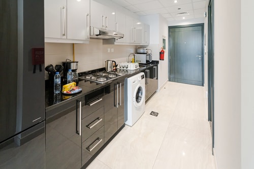 Contemporary Studio | Extra Bed | Near Dubai Mall 7 Mi Casa Holiday Homes