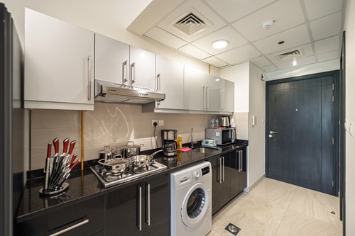 Chic Studio | Canal Side | Speedy wi-fi I BBay 8 Mi Casa Holiday Homes