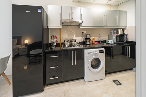 Chic Studio | Canal Side | Speedy wi-fi I BBay 9 Mi Casa Holiday Homes