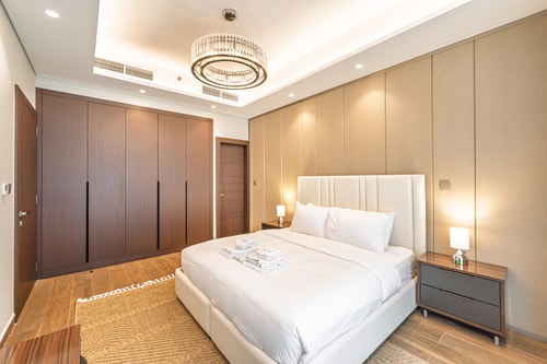 Stylish Apt in Business Bay | Pool, Gym, Parking 10 Mi Casa Holiday Homes