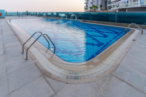 Spacious apt I City view I Gym and pool 20 Mi Casa Holiday Homes