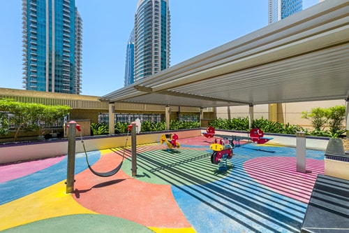 Urban Skyline Haven | Near Burj Khalifa 19 Mi Casa Holiday Homes