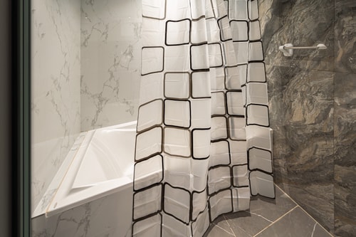 Chic Studio | Canal Side | Speedy wi-fi I BBay 14 Mi Casa Holiday Homes