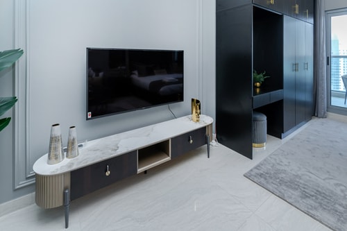Modern furnishing I City Centre I Super speed wifi 7 Mi Casa Holiday Homes