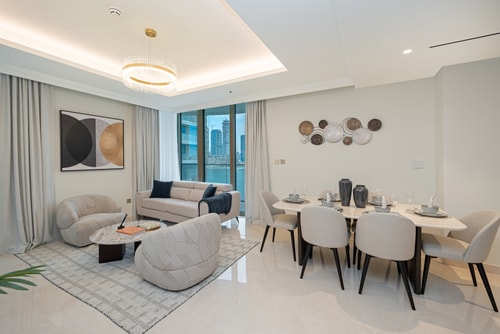 Elegant 2BR apt | Sea View | Emaar Beachfront 5 Mi Casa Holiday Homes