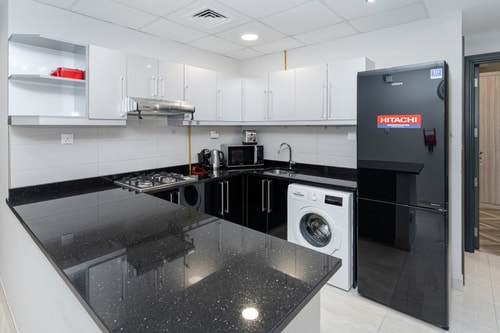 Canal View 1BR + Terrace Gym, Pool, Parking 3 Mi Casa Holiday Homes