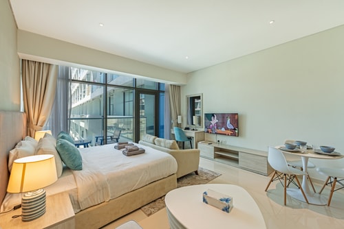 Stylish Studio | Beach Access | Seven Palm Dubai 1 Mi Casa Holiday Homes