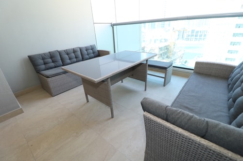 Cozy Family Apt | Canal Vista | Near Dubai Mall 6 Mi Casa Holiday Homes