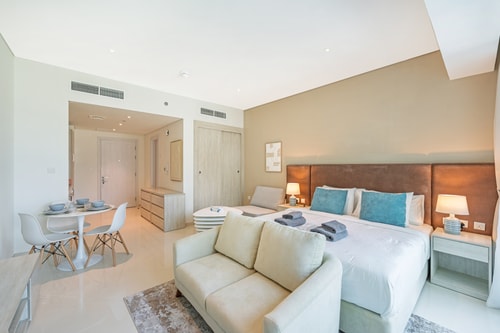 Stylish Studio | Beach Access | Seven Palm Dubai 3 Mi Casa Holiday Homes