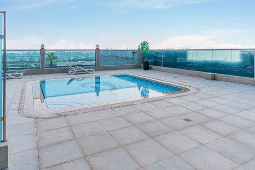 Chic Studio | Canal Side | Speedy wi-fi I BBay 19 Mi Casa Holiday Homes