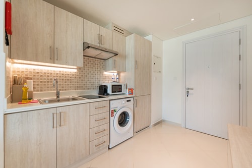 Stylish Studio | Beach Access | Seven Palm Dubai 10 Mi Casa Holiday Homes