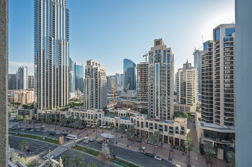 Elegant studio balcony boulevard view 10 Mi Casa Holiday Homes
